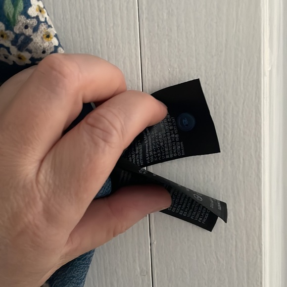 Limited edition 2018 GP&J dress collaboration with H&M - Picture 8 of 8